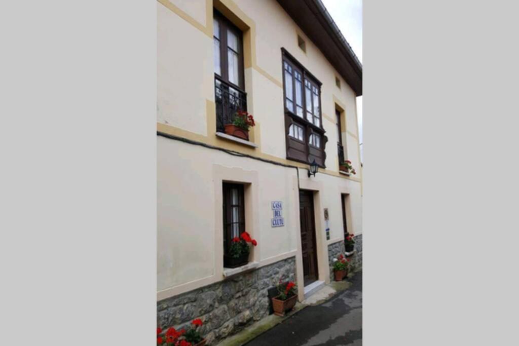 Casa Del Cuetu. Traditional Village House In Asturias Mere Εξωτερικό φωτογραφία